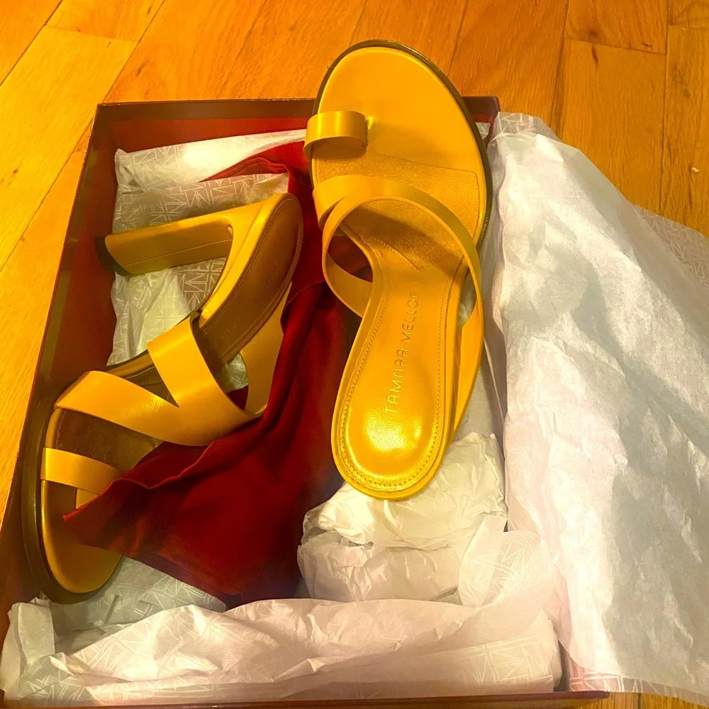 Tamara Mellon Plume 100 Toe Ring Strap Sandals Yellow Mustard EU 36.5 - Picture 1 of 4